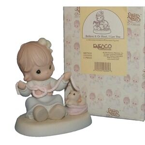 Precious Moments Believe It Or Not, I Luv You 1998.  Girl w/ kitten collector